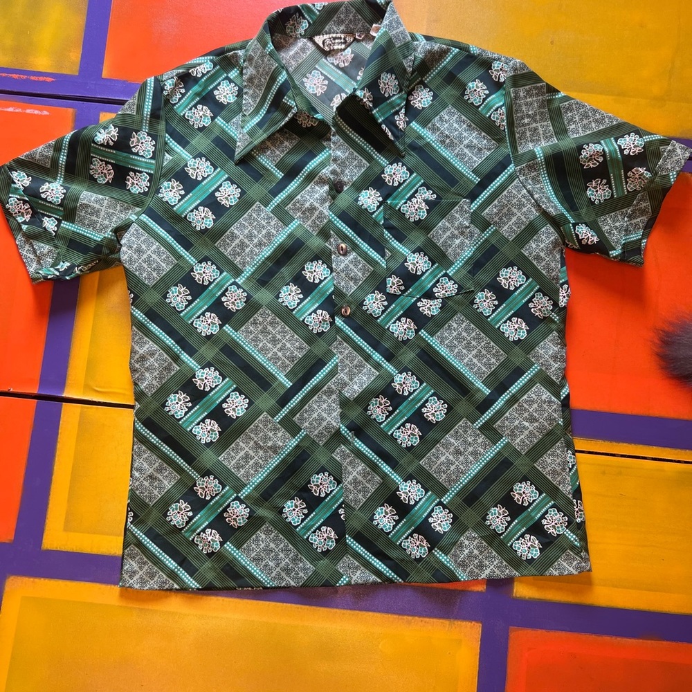 Triumph Funky Button Shirt 60s/70s